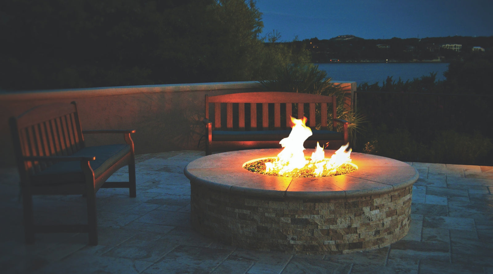 warming trends round fire pit