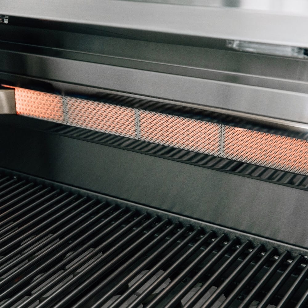 American Made Grills Estate 30 Gas Grill infrared backburner