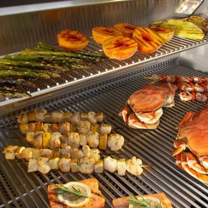 Outdoor cooking with the Fire Magic Echelon Built-In Gas Grill