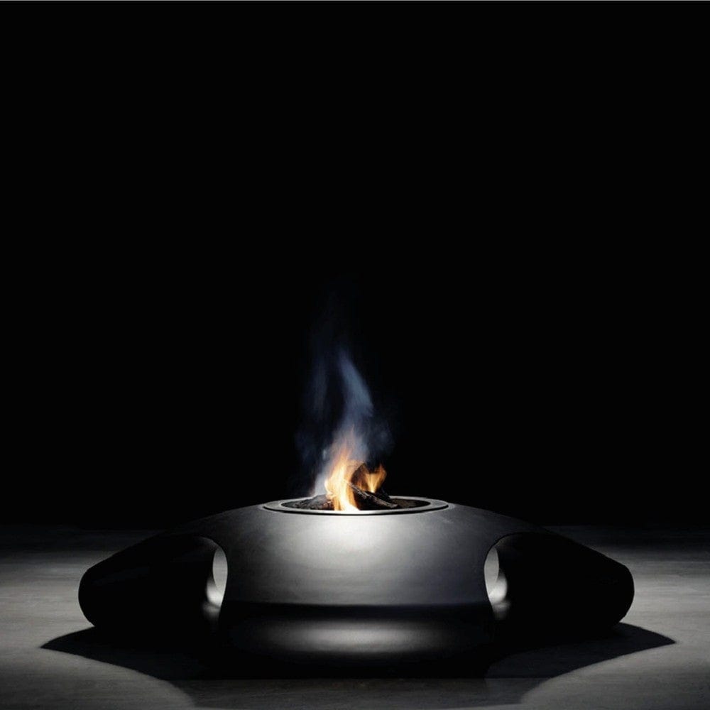 GlammFire Vaudeville Wood Burning Fire Pit in Studio
