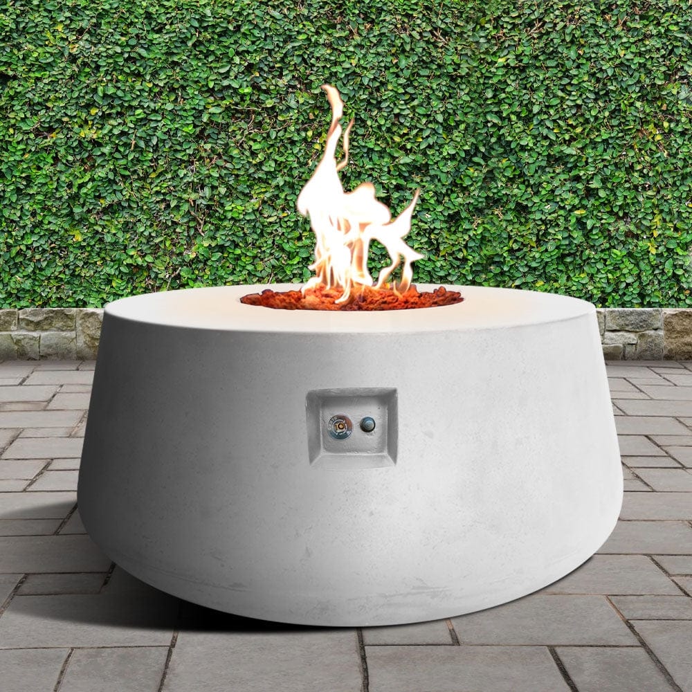 Stonelum Indiana 01 47-Inch Round White Gas Fire Pit in a garden - feature detail