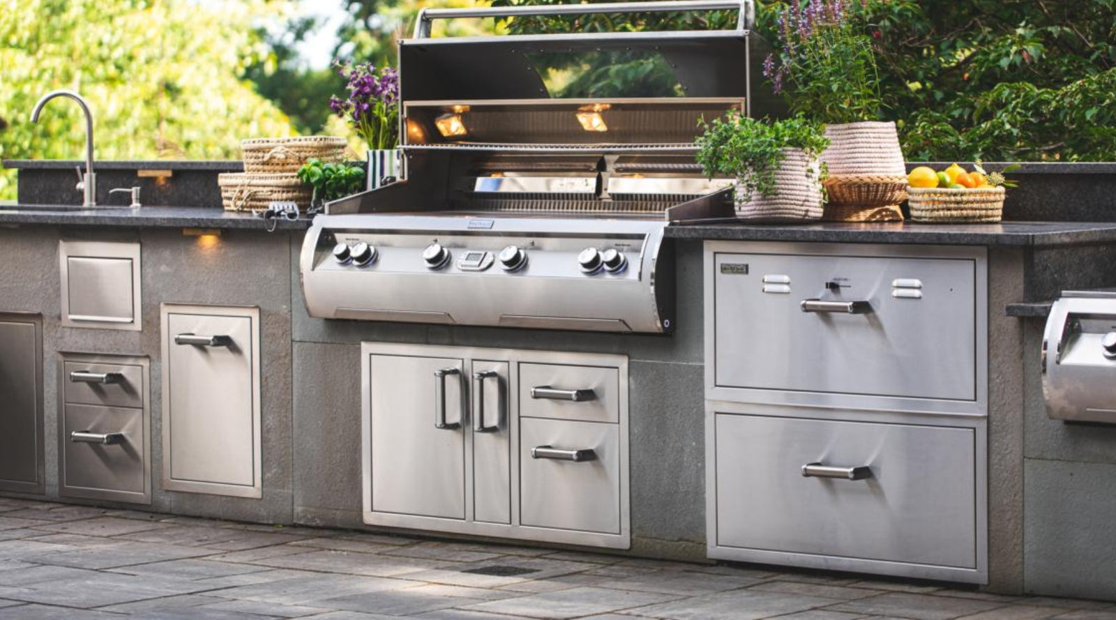 Fire Magic Echelon Grills