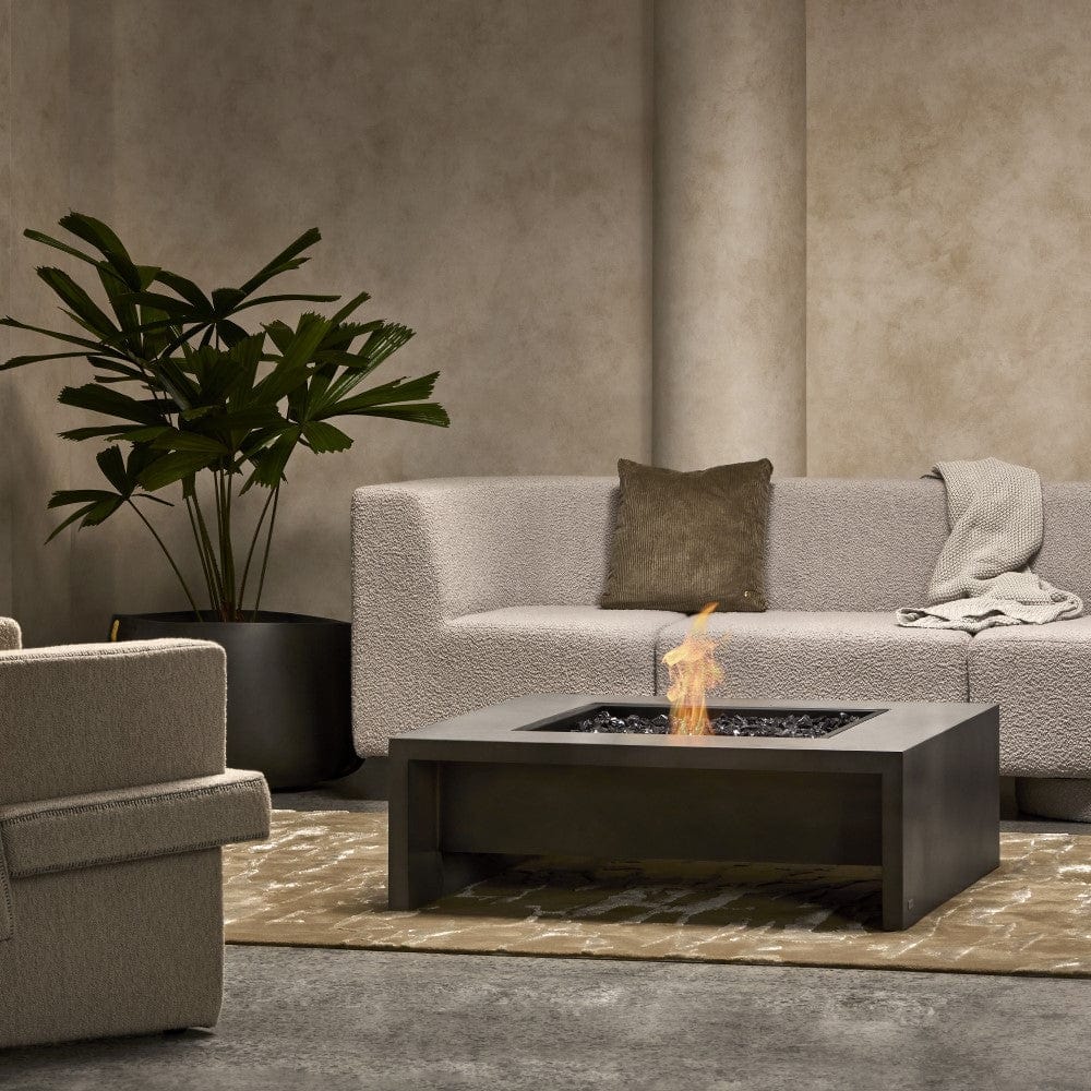 EcoSmart Fire Mojito 40-Inch Square Fire Pit Table at living room