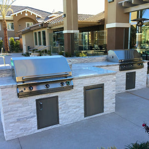 Performance Grilling Systems pacifica S36T Gas Grill in a public space