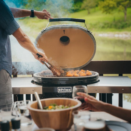 Primo Oval Kamado Grill Lifestyle - side view