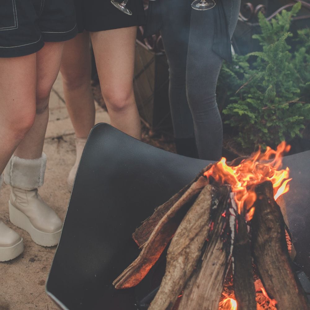 standing by the Seasons Fire Pits Quadrilateral Square Steel Fire Pit