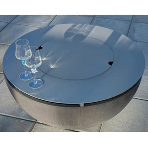 solus round tabletop with wine glasses