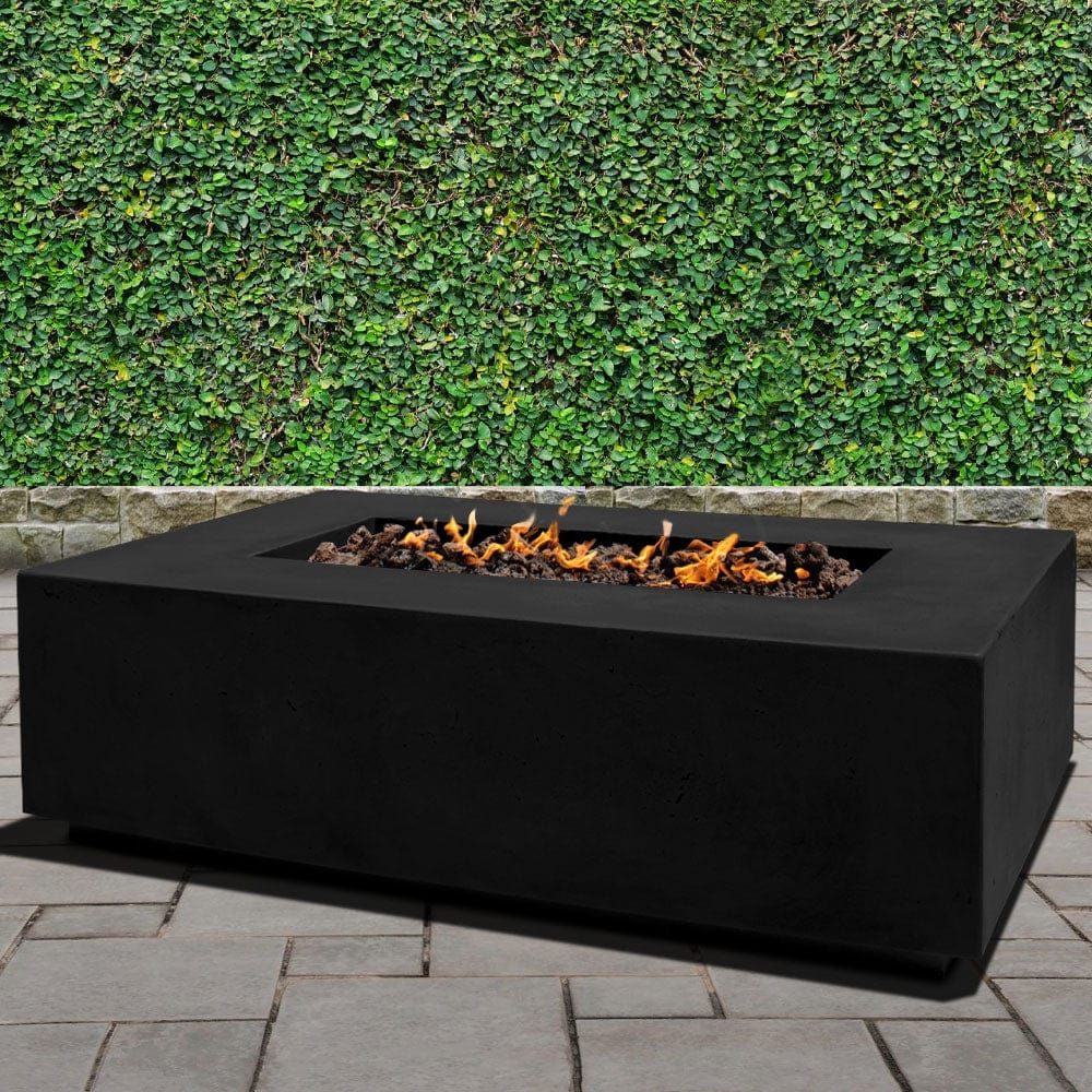 Stonelum Manhattan 01 Rectangular Fire Pit Table in a garden