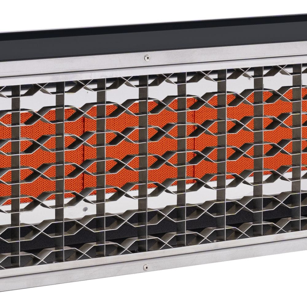 close up on front grill - angle view