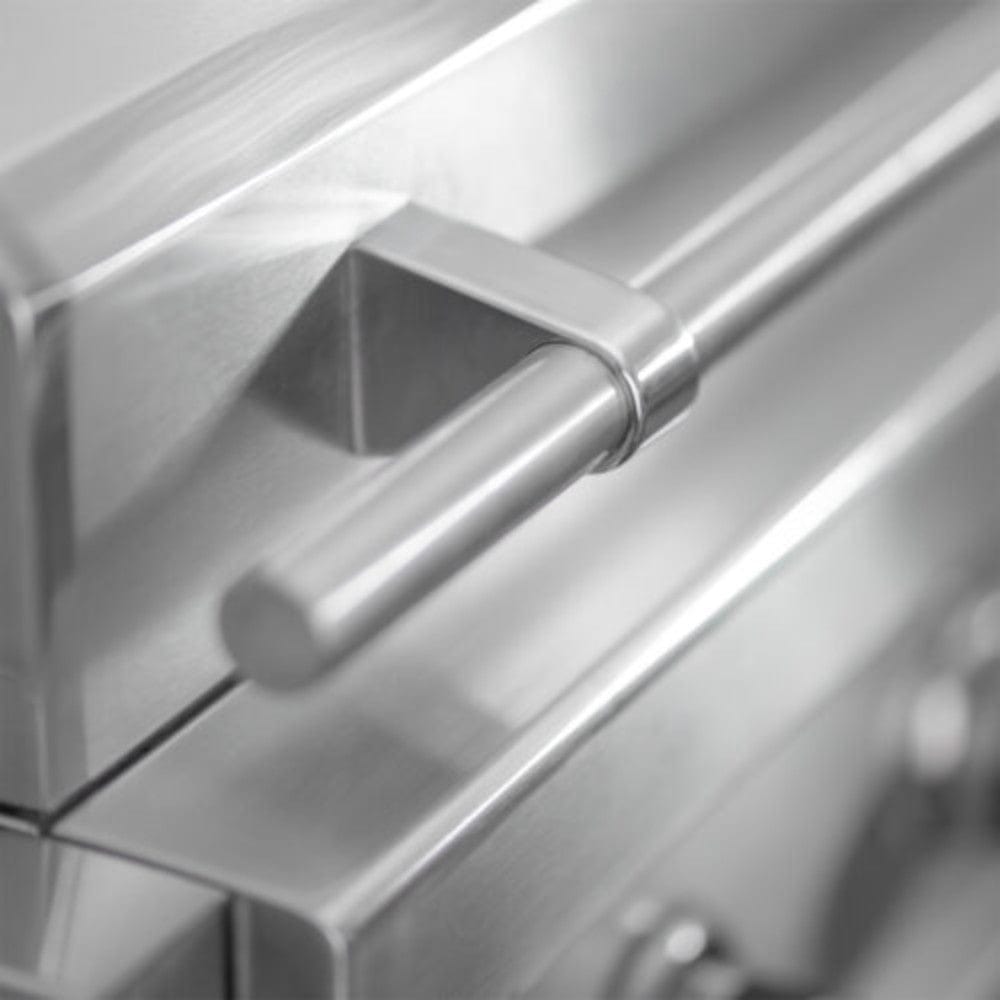 cool to touch handle on the grill hood - room setting