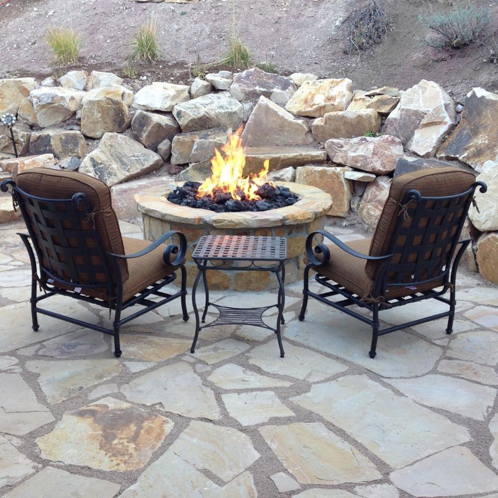 Custom Round Fire Pit with Lava Rocks