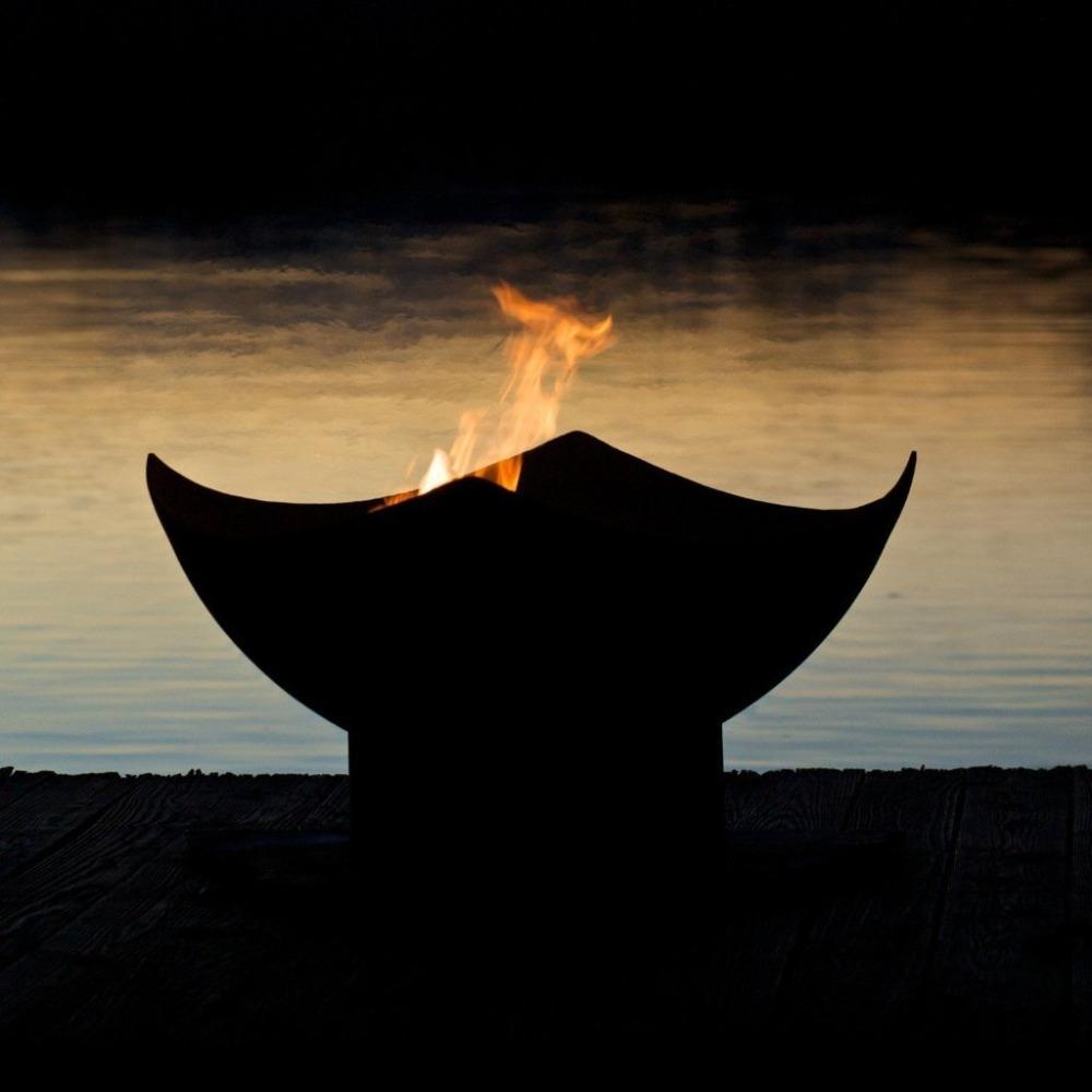 Fire Pit Art Manta Ray - 36&quot; Handcrafted Carbon Steel Fire Pit (MR) Silhouette