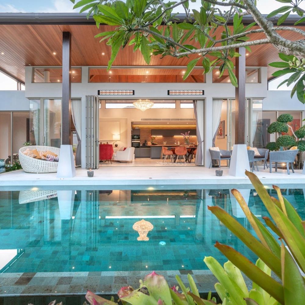 Infratech Motif Craftsman Decorative Fascia Kit in Stainless Steel