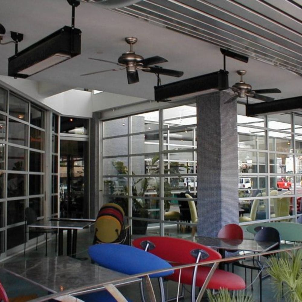 Sunpak Classic S25 Black Infrared Gas Heater in a restaurant patio