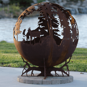 The Fire Pit Gallery Up North Steel Fire Pit with handcrafted art by the lake